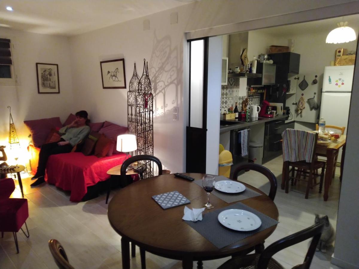 Chambre Cesar B&B- Au 1Er - Villa Chaumonty Périgueux Exteriör bild